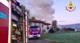 CIRIÈ. In fiamme un deposito di località Marietta