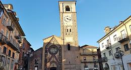 CHIVASSO. “Attorno al Presepe”: musica natalizia nel cortile dell’associazione Contatto