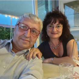 LEINÌ. Raffaella Carrera stroncata dal covid a soli 54 anni. Il marito, Corna: “Non era vaccinata, non poteva”