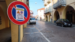 CIRIE'. Via Vittorio pedonale: 600 firme  “Ma nessuno ci considera...”