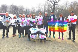 VENARIA. Un fiume di persone per la marcia benefica "Just the woman i am"