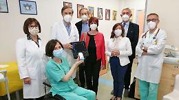 CHIVASSO. Il Rotary Club dona una sonda ecografica wireless alla pediatria dell'ospedale