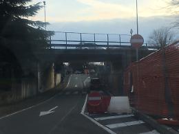 SAN MAURO TORINESE. Senso unico fino a fine anno in via XXV aprile: dal Gelodoc ai Carabinieri