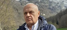 GERMAGNANO. "La Giunta inaugura una parte del cimitero con le capre"