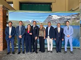 Il Governatore Cirio e  l'assessore al bilancio Tronzano visitano alcune aziende del Canavese