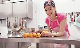 CHIVASSO. Valeria Basile: “’TorThè sweet bakery’ è il mio sogno nel cassetto diventato realtà”