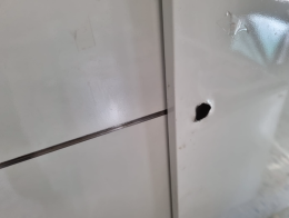 CASELLE. Armadi scassinati in Comune, Fontana segnala tutto ai vigili