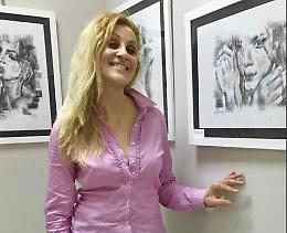 BRANDIZZO. Con il nudo femminile racconta storie per emozionare le persone