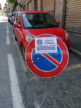 GASSINO TORINESE. Dopo mesi di lamentele sono finalmente partiti i lavori per la pulizia delle aree verdi