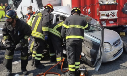 Incidente sulla tangenziale torinese, gravi mamma e figlio