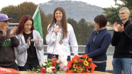Festa grande in casa Pattinatori San Mauro per il rientro della campionessa mondiale Alice Marletti
