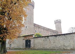 Ivrea e il castello del Conte Verde