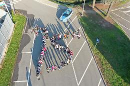 70 bambini festeggiano la Polizia Stradale