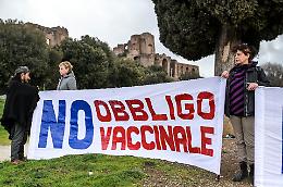 "Pregheremo contro l'obbligo vaccinale": è tutto pronto per la veglia no vax a Rivarolo