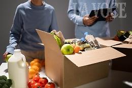 Gara di solidarietà nei market di città con il banco alimentare
