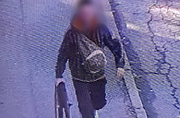 Ruba due ruote di bicicletta: denunciato