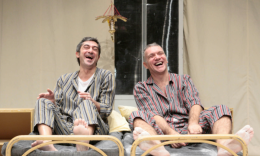 Va in scena Pigiami