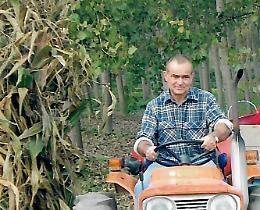 Trovato morto di fianco al suo trattore: comunità in lutto per l'ex consigliere comunale