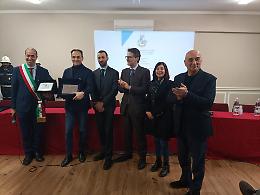 Dieci anni di Mappano, festa con la nuova bandiera