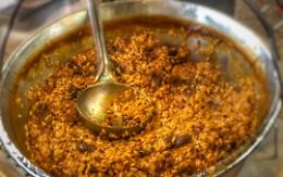 Fagioli e panissa domenica a pranzo in frazione Gerbidi
