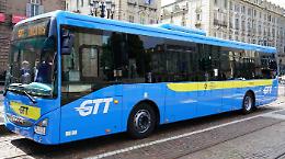 Tagli alle corse dei bus in collina, sindaci su tutte le furie: “È una decisione inaccettabile”