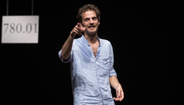 "Assenza sparsa" di Pan Domu Teatro arriva a Fiano