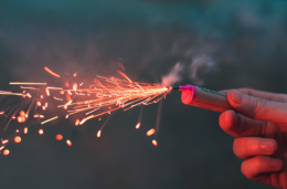 ANCORA BULLISMO A CHIVASSO: un petardo nella maglia del compagno di scuola!