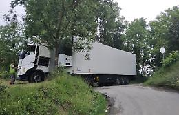 Città Metropolitana: "stop ai tir in collina. Metteremo dei cartelli e ci saranno più controlli"