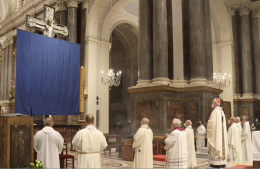 La mattina di Pasqua, alle 6 lo scoprimento del Crocifisso