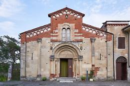 Un viaggio nel tempo e nella fede: dal Romano al Romanico
