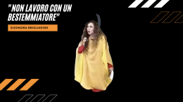 Eleonora Brigliadori in salsa no vax: l'attrice in ginocchio al convegno negazionista