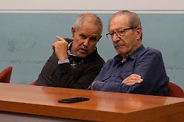 Il centrodestra scarica l'ex sindaco. Ceratti: "Che cosa gli hanno promesso?"