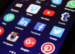 Angeli, demoni e i nuovi ‘gironi’ del web