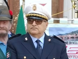 La "rivolta" funziona, la Sindaca cambia idea: il Comandante RESTA AL SUO POSTO