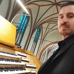 Esibizione di Manuele Barale 