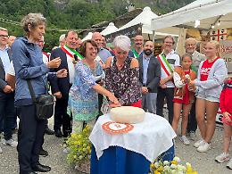 Toma, territorio, montagna, politica: all'inaugurazione della Mostra di Usseglio si parla di tutto