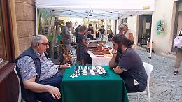 Se via Arduino assomigliasse un po' a Portobello's road e piazza Maretta a Montmartre 