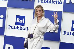 La chivassese Simona Ventura a "Ballando con le Stelle"