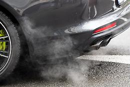 Stop a 140 mila vetture diesel euro 5: la protesta nei 74 comuni