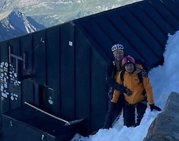 In bici e a piedi sul Monte Rosa nel ricordo di mamma e papà uccisi da un albero a Gressoney