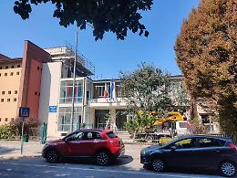 Blitz dei Carabinieri alla scuola media