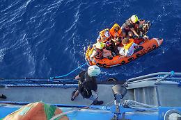 Muore bambino di 5 mesi davanti al porto di Lampedusa