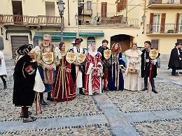 Si rievoca la leggenda della Bella Castellana
