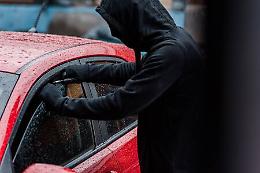 Vandali nei parcheggi torinesi: 46 denunce in tre mesi. L'assessora annuncia i primi interventi