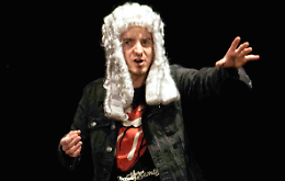 Teatro e ironia:  Fabrizio Falco porta Molière sul palco in una serata indimenticabile