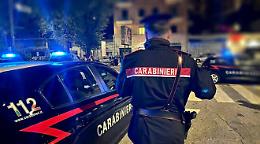 Rubano un Porsche Cayenne e poi svaligiano un negozio di abbigliamento 