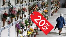 Saldi al cimitero: tombe in offerta ma solo per i residenti