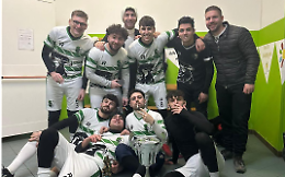 La Christmas Stars apre le danze del futsal 