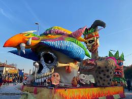Una grande sfilata per i 55 anni del Carnevale