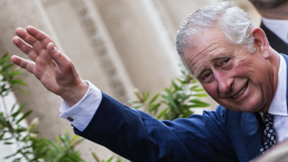 Re Carlo ha il cancro: "Rinuncerà ai suoi impegni istituzionali"